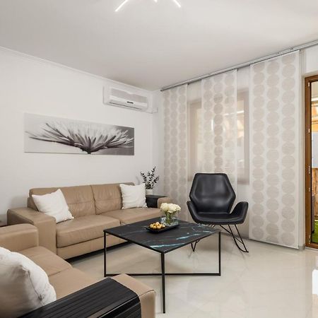 Apartamento Nobis Rijeka Exterior foto