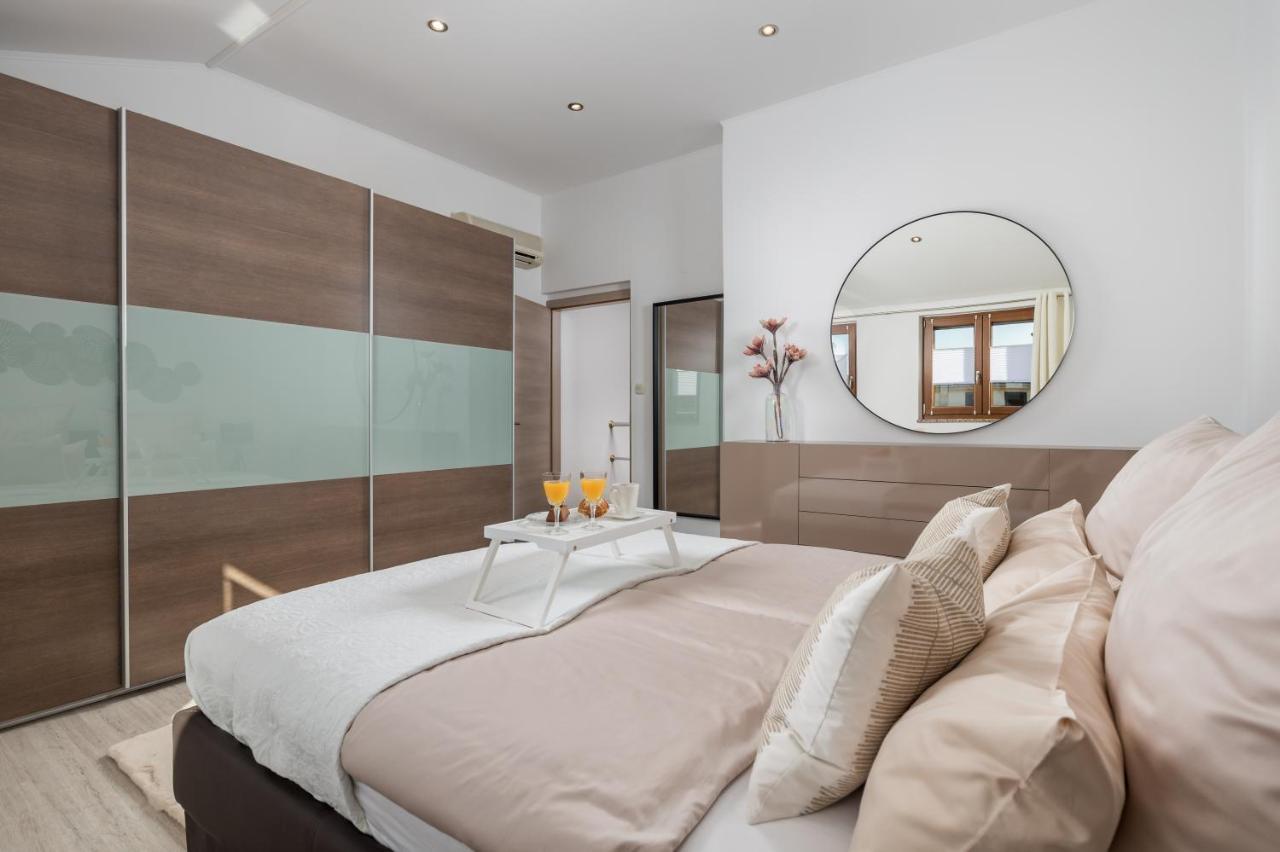 Apartamento Nobis Rijeka Exterior foto